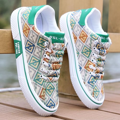 国货品牌新款老北京布鞋男款百搭青年男生软底舒适一脚蹬休闲布鞋