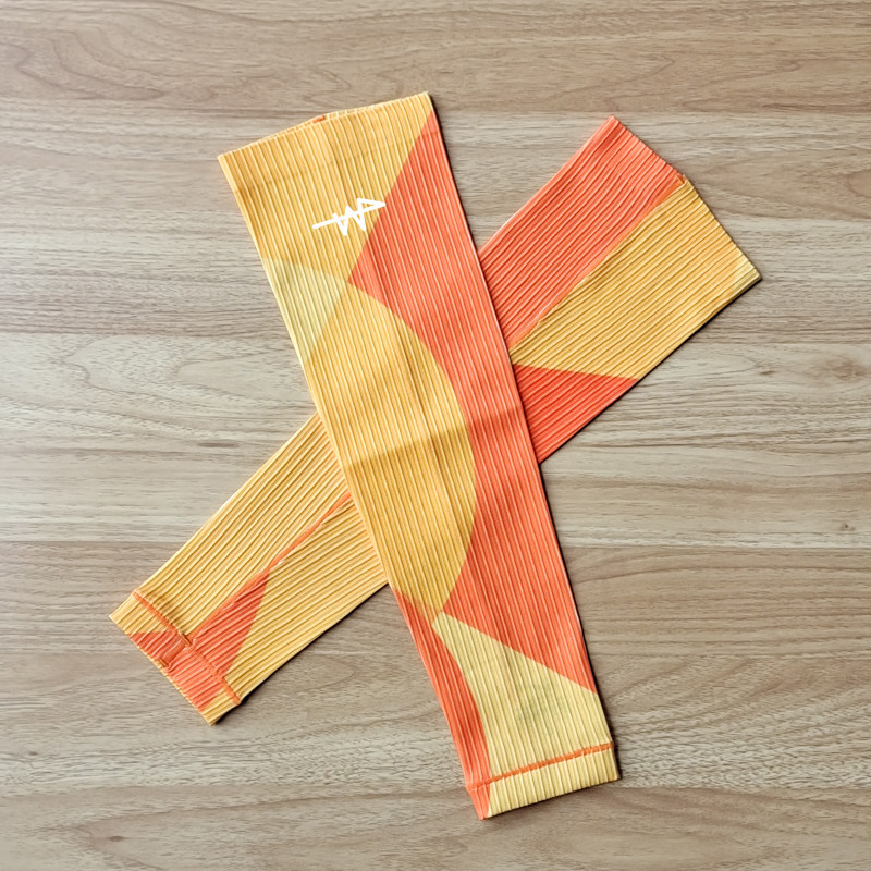 LONG-DISTANCE RUNNING SUNSCREEN STRING COLOR RIBBED SLEEVES SEAMLESS NON-SENSING SPORTS SLEEVES TIGHT-FITTING BREATHABLE LONG-DISTANCE RUNNING WARM-UP ARMGUARDS