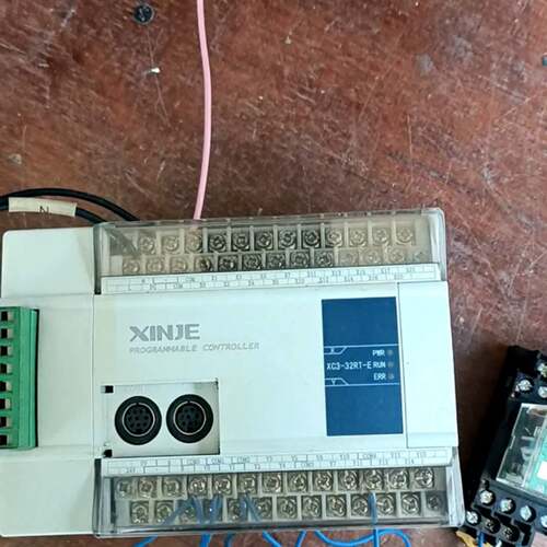 可维修信捷XC3-32RT-E， 加一个XC-4AD-BD模拟量输议价