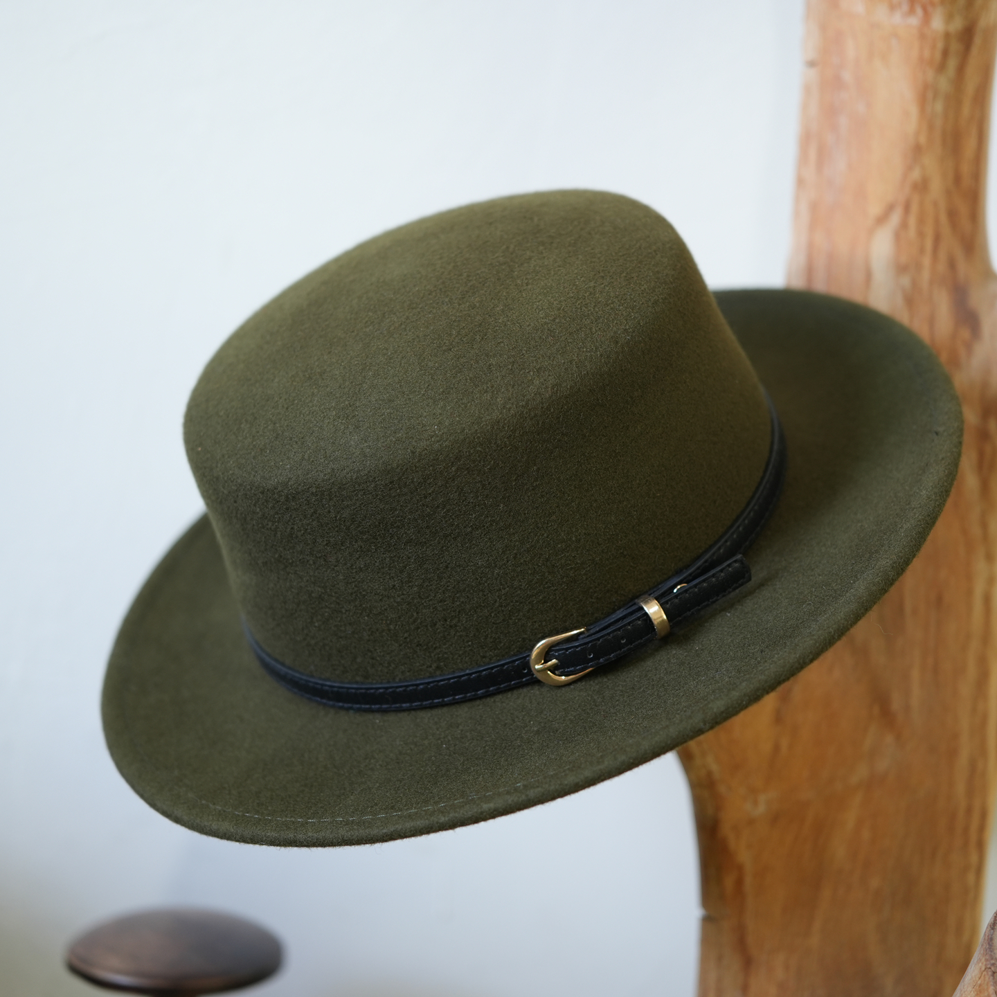 法式老钱风复古军绿色羊毛平顶帽子女时尚休闲男士礼帽英伦复古潮