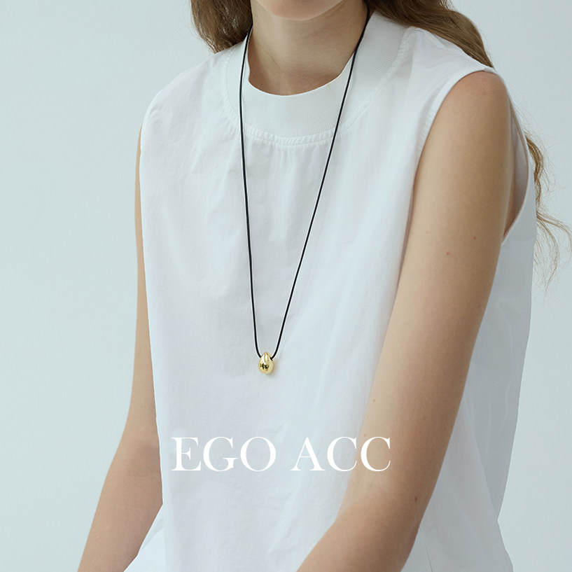 EGO ACC 高级感简约水滴吊坠黑绳项链长女极简时髦ins风毛衣链