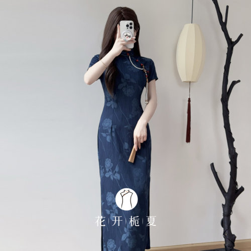 新中式改良年轻款蓝色旗袍