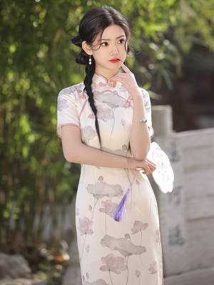 新中式改良少女提花缎旗袍