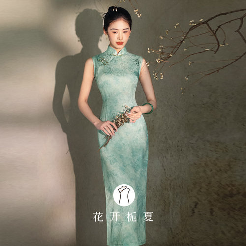 新中式气质高级感绿色无袖旗袍