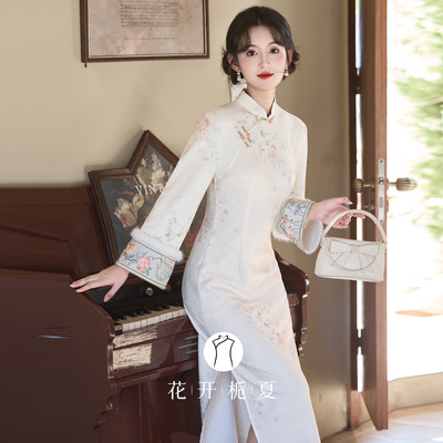 新中式改良米白色加绒旗袍