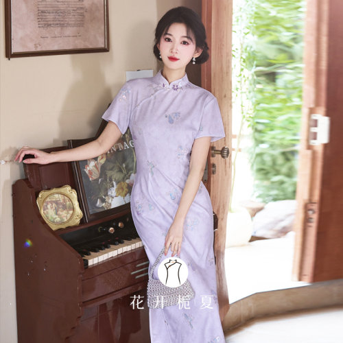 新中式绝美气质刺绣紫色旗袍