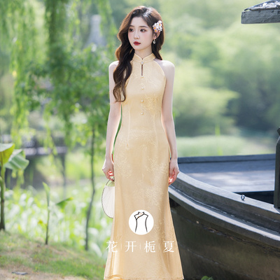 新中式改良无袖挂脖旗袍