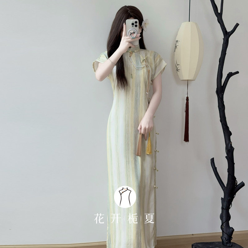 《彩芸》古法全开襟黄色条纹旗袍新中式气质年轻款少女连衣裙