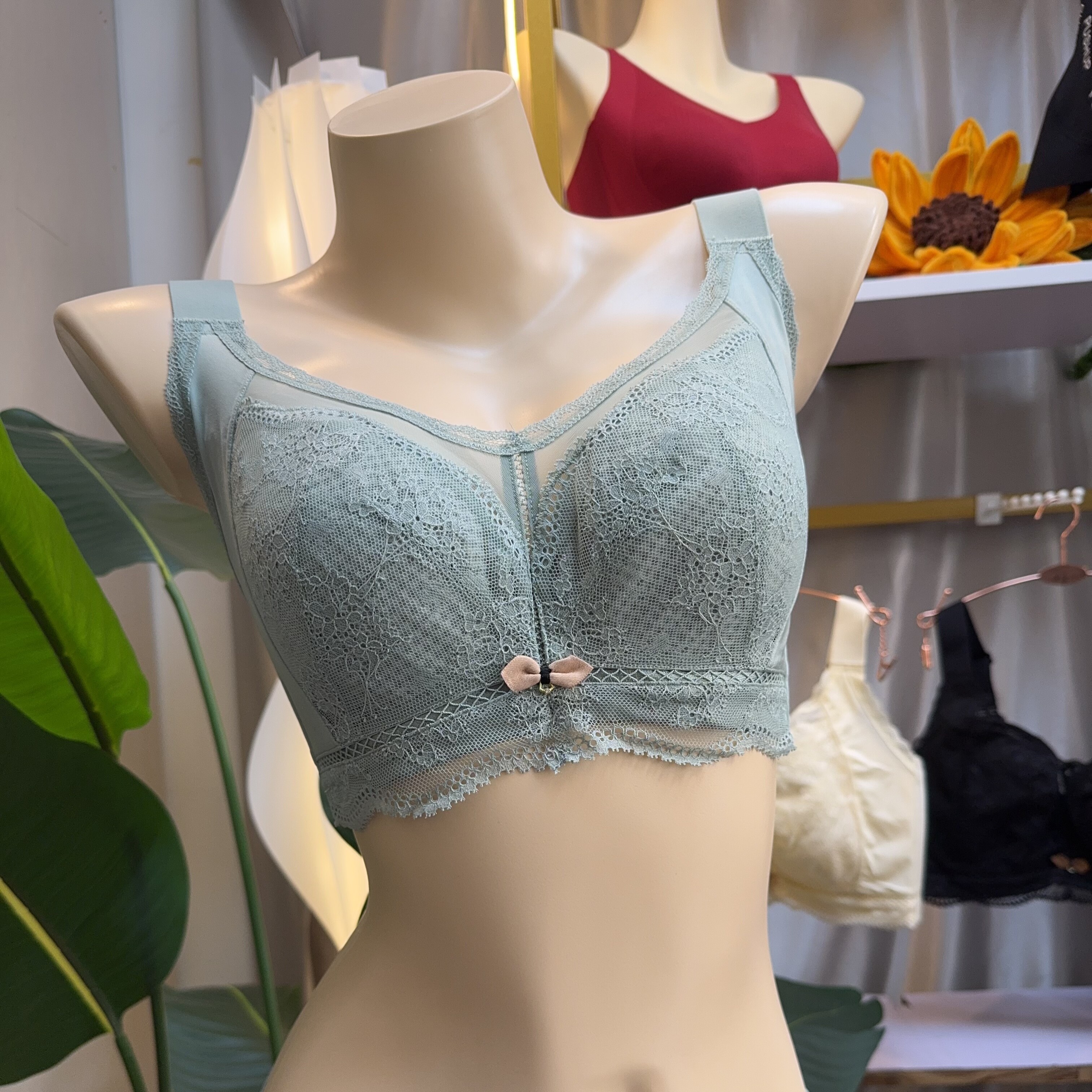 EF杯全罩杯软钢圈轻薄性感内衣