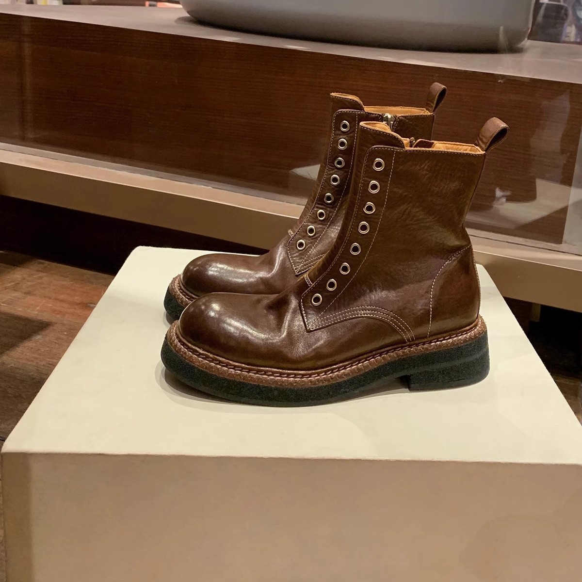 2025冬季新款葡萄ma同款靴子圆头侧拉链机车厚底骑士马丁靴女短靴