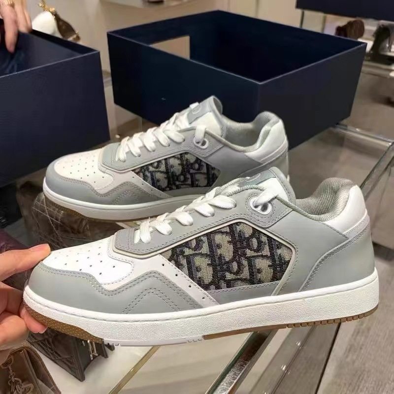 2026年新款欧洲站板鞋情侣同款超火印花运动鞋圆头春季新品,女鞋,时尚休闲鞋,淘宝优惠券,粉丝福利购,淘宝优惠卷