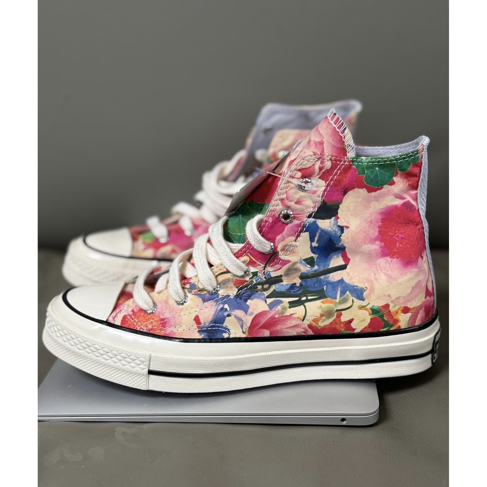 匡威东北风格女款高帮花卉