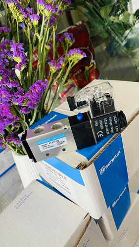 4V210-08  AC220V常用电磁阀