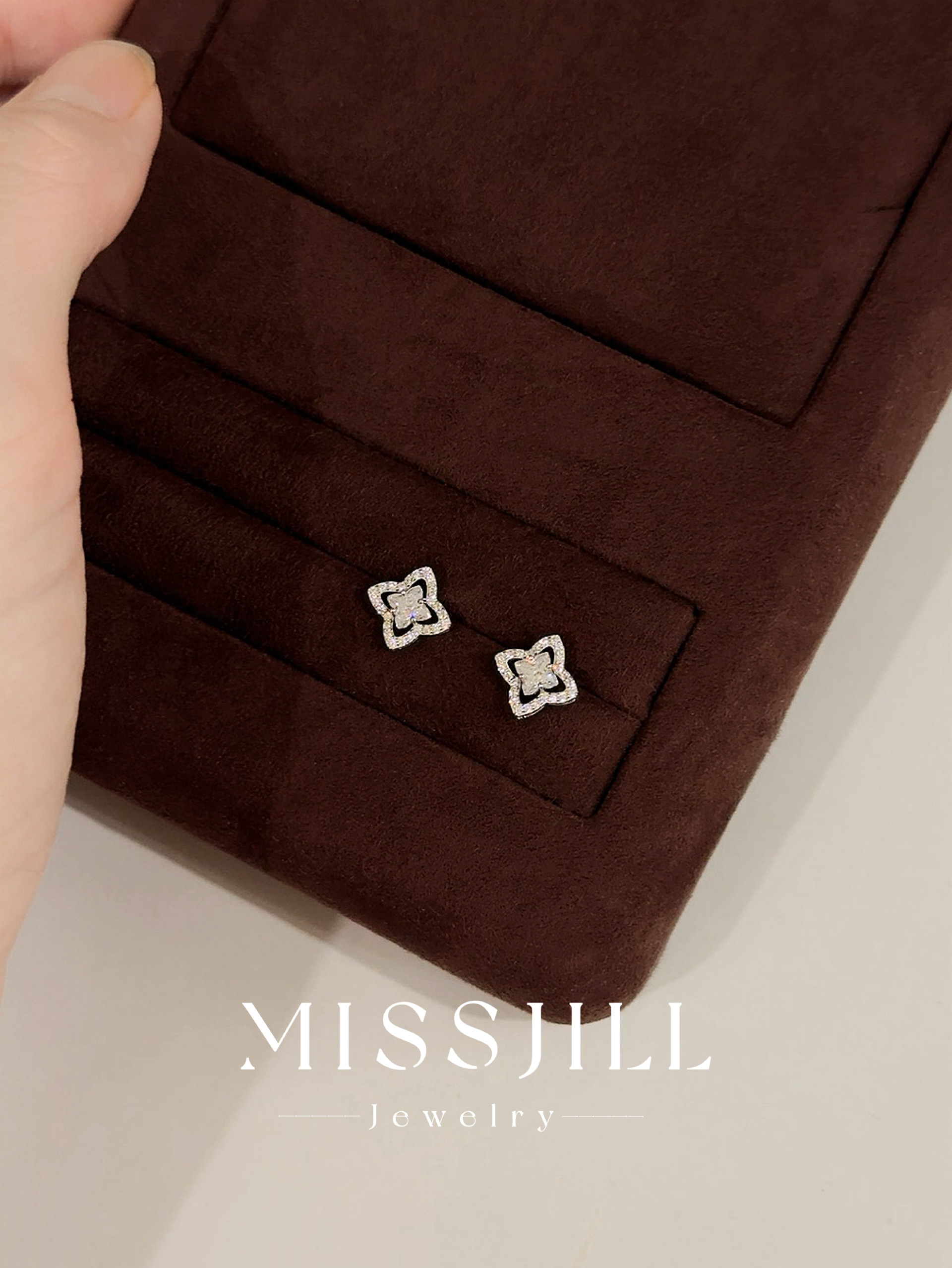 MISSJILL 四叶花｜轻奢设计高级通体S925纯银耳钉耳饰通勤精致女