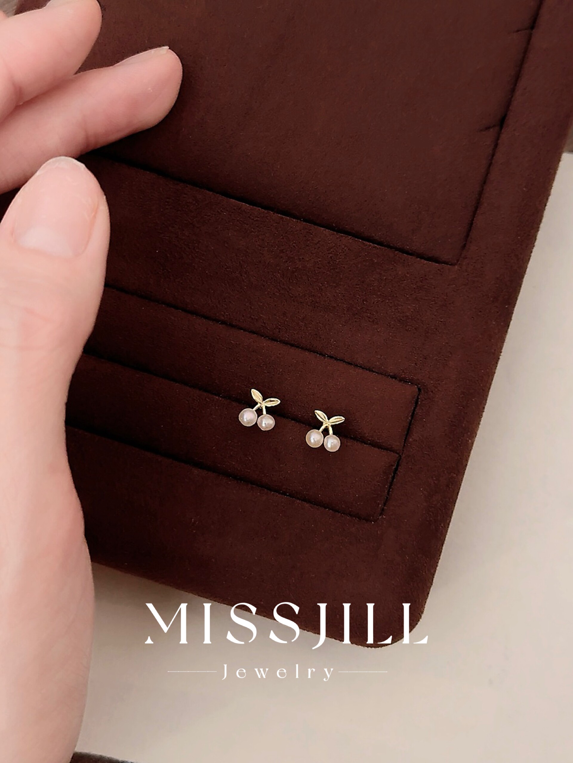 MISSJILL 樱桃果儿|轻奢可爱精致设计通体S925纯银珍珠耳钉耳饰