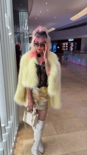 2025年新款手工编织皮草外套网红年轻款