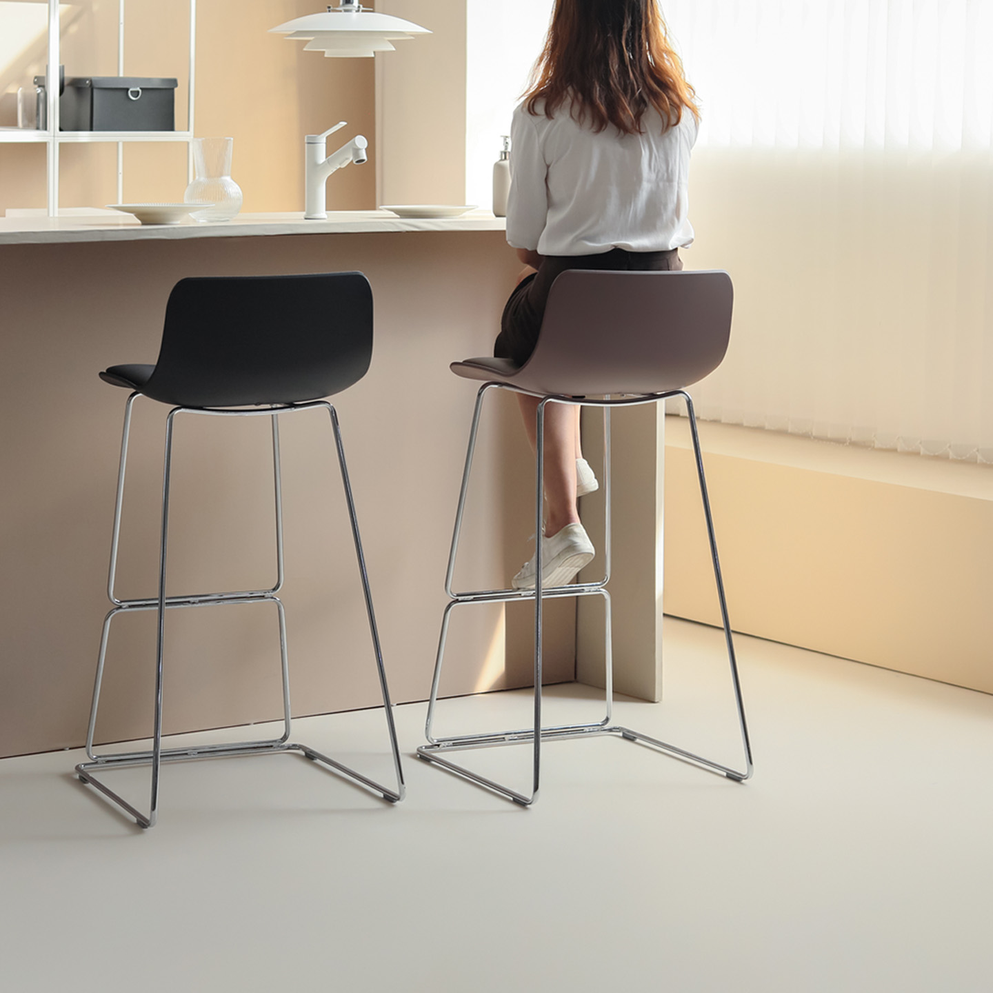 scylla简约高脚椅吧台椅北欧高凳