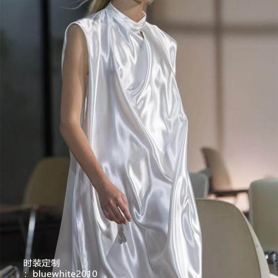 定制 不规则皱设计白色真丝缎连衣裙 丝滑桑蚕丝白裙子度假 礼服