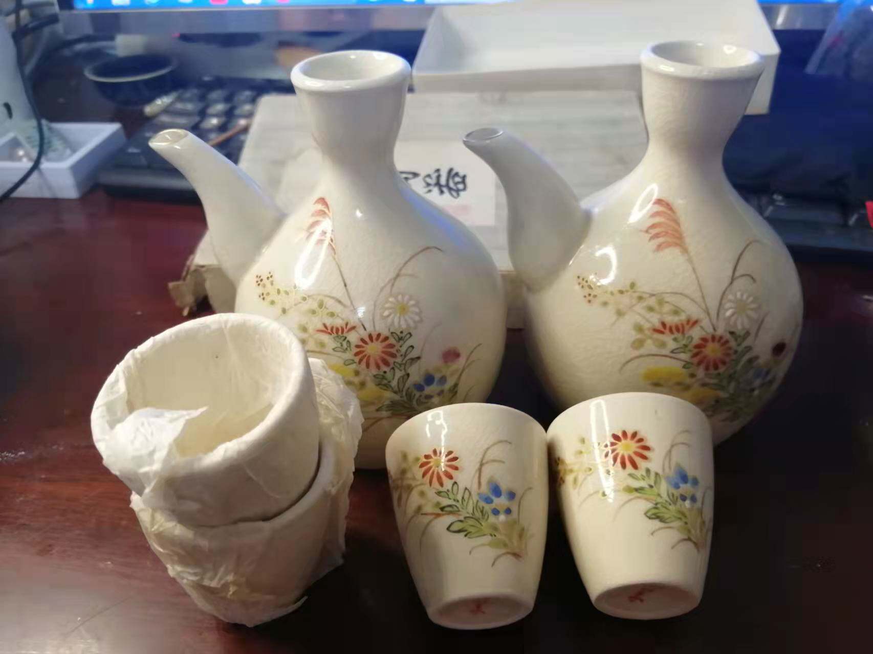 珍藏版日本萨摩烧酒具二壶四杯带原盒顺丰包邮手绘陶瓷