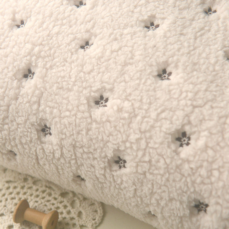 米白咖小花羊羔绒聚酯纤维冬保暖上衣连衣裙大衣外套童装马甲面料,居家布艺,海绵垫/布料/面料/手工diy,淘宝优惠券,粉丝福利购,淘宝优惠卷