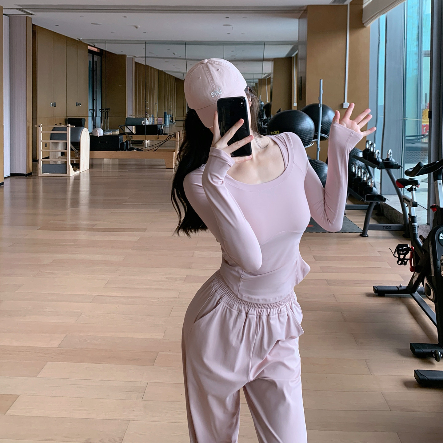 Byu run 新款圆领低领收腰长袖T恤上衣女宽松修身速干瑜伽服罩衫,运动/瑜伽/健身/球迷用品,瑜伽t恤,淘宝优惠券,粉丝福利购,淘宝优惠卷