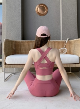 Byu run 普拉提健身服套装女跑步防震运动文胸高腰提臀无感瑜伽裤