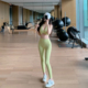 女高腰运动健身裤 Byu 胸部扭褶挂脖瑜伽服背心套装 新款 两件套 run
