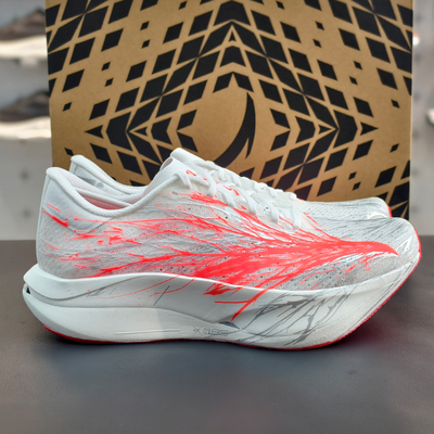 安踏C202 7心跳跑鞋男专业马拉松7碳板竞速比赛运动鞋112625575