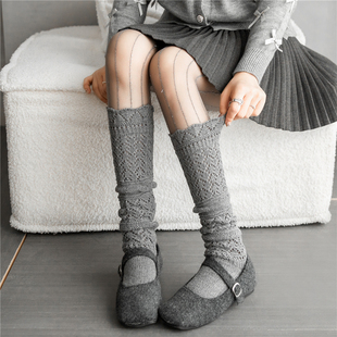 灰色堆堆袜浮雕镂空蕾丝小腿袜子女秋冬季JK中筒针织保暖白色袜套