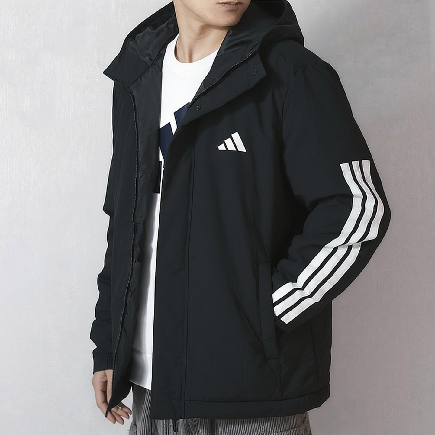 阿迪达斯黑色棉服男2025冬季新款防风衣保暖棉袄运动加厚男士外套