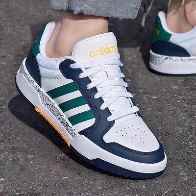 阿迪达斯运动鞋休闲板鞋假一罚十