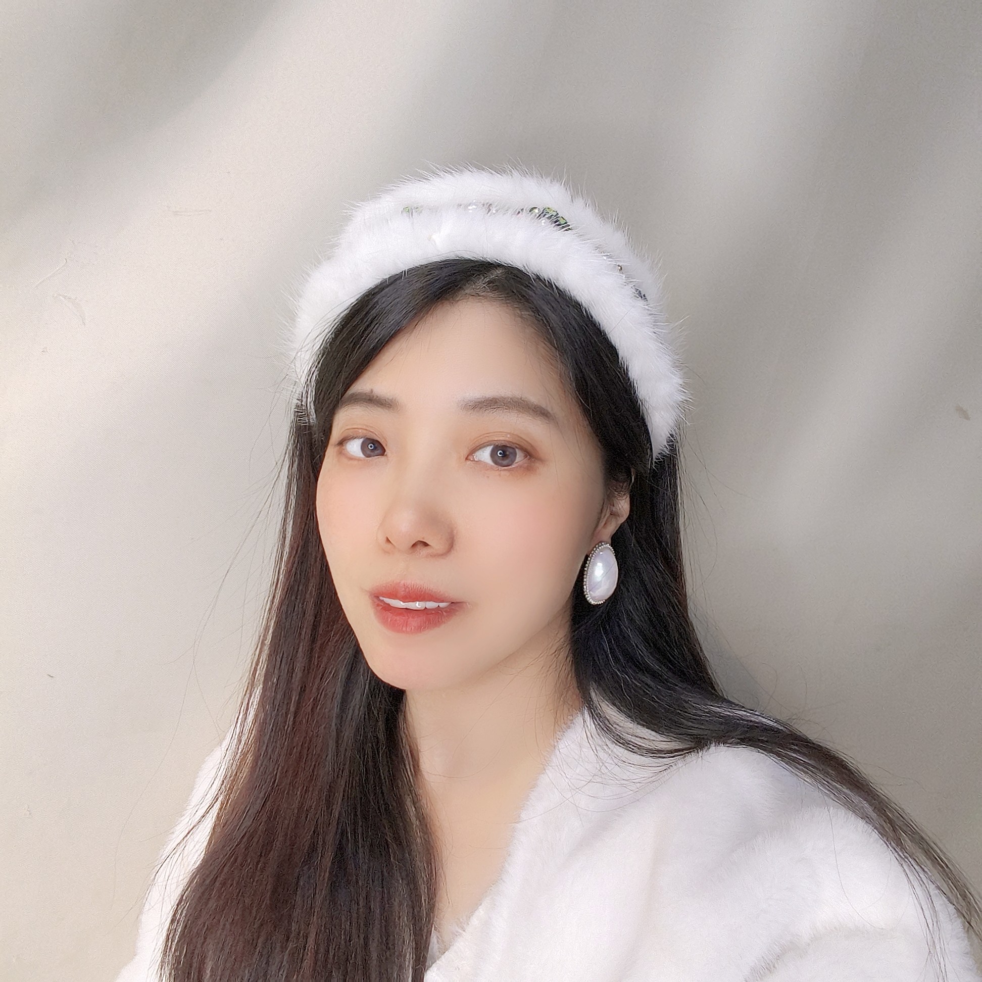 原创新品秋冬发饰白色彩钻真水貂毛发箍带齿镶钻头箍水钻发卡宽版