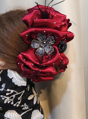 原创新年红色闪钻花朵抓夹女盘发器后脑勺鲨鱼齿夹子镶钻发抓高级