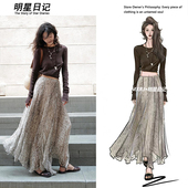 2026超火盛夏一整套韩系穿搭时尚 洋气减龄咖色t恤印花半身裙套装