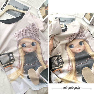 明星日记26春季新款coyseio娃娃印花T恤小众设计款斜肩宽松短袖女