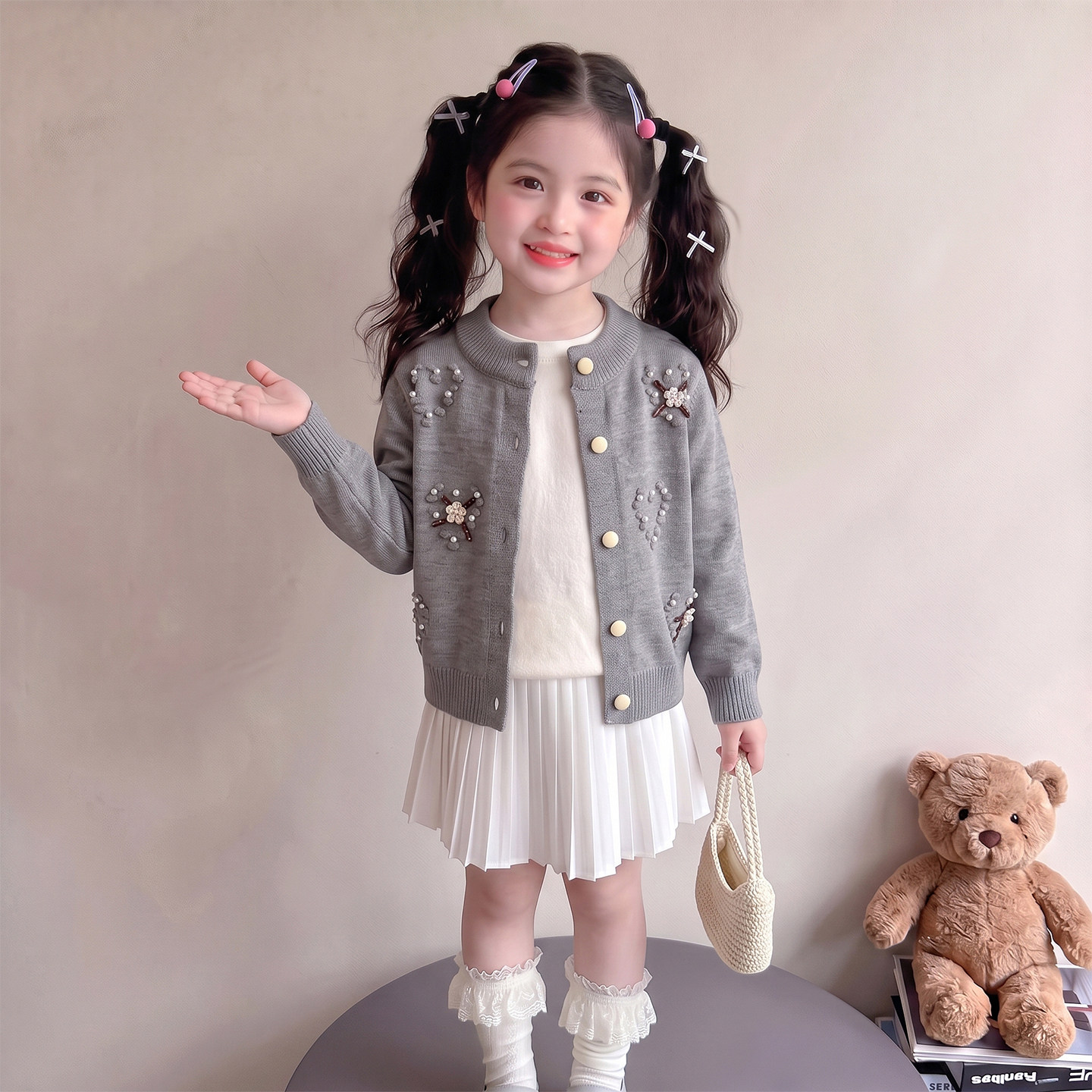 韩版女童洋气珍珠毛衣开衫2026新款儿童秋季时尚女宝宝针织外套潮