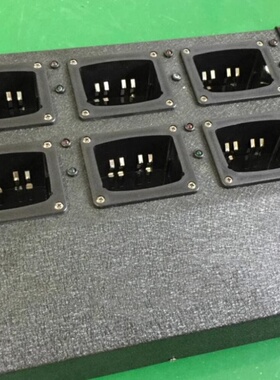 摩托罗拉P6600i多路充XIR P6620I联排充P6600六路P6620充电器