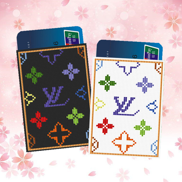 法国DMC十字绣套包新款卡套 卡包字母 黑底或白底可选 送护角