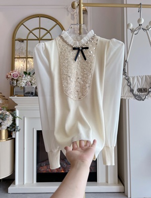 灯笼袖雪纺衫上衣女装2025年秋冬原创重工镶钻气质宽松套头针织衫
