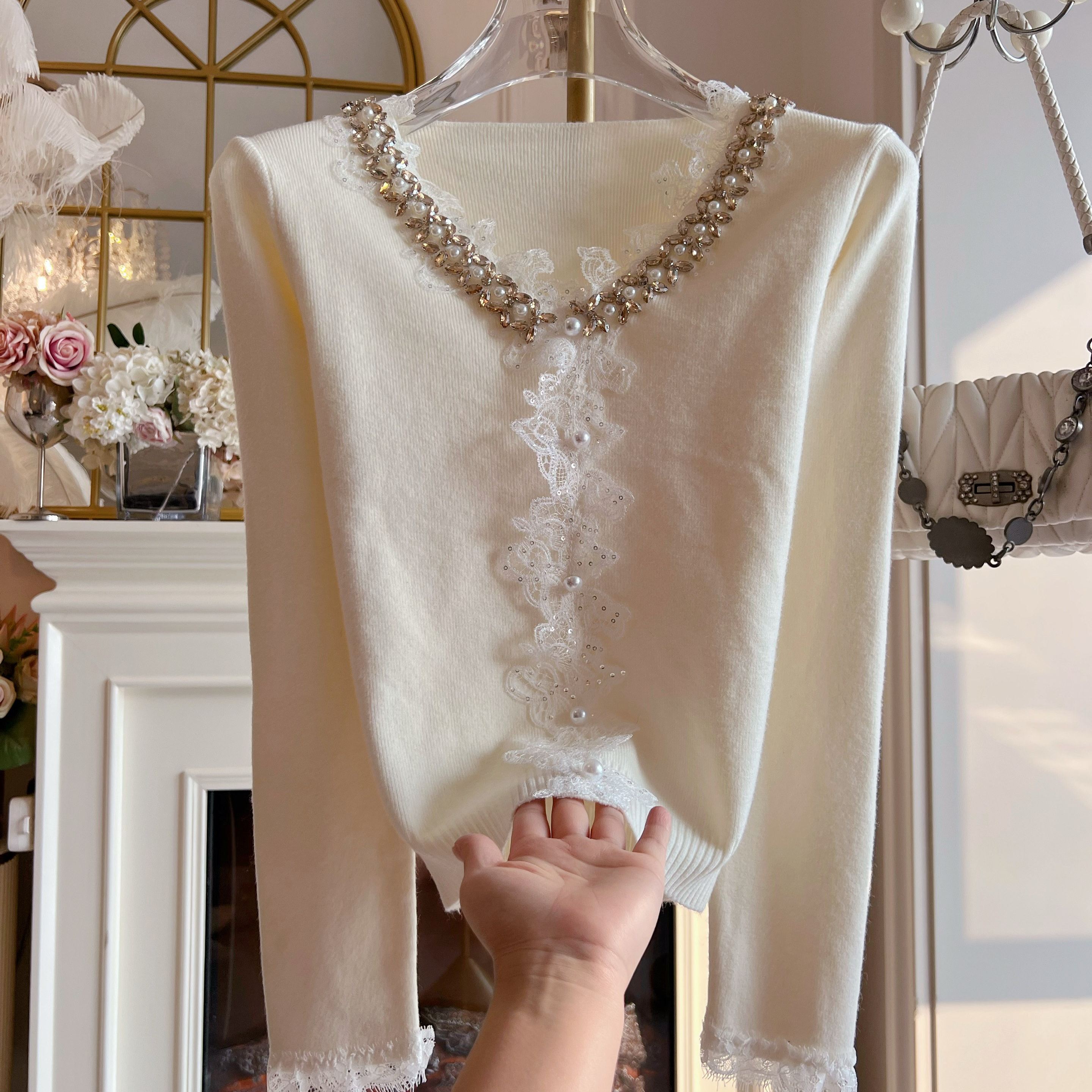 温柔风气质荷叶边亮片百搭针织衫女重工镶钻宽松套头长袖毛衣上衣