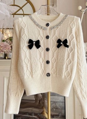 软糯加厚毛衣女装冬2025年设计感重工镶钻单排扣宽松麻花针织开衫