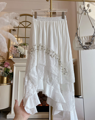 重工钉珠蕾丝半身裙女2026年高腰显瘦不规则气质白色A字裙短裙子