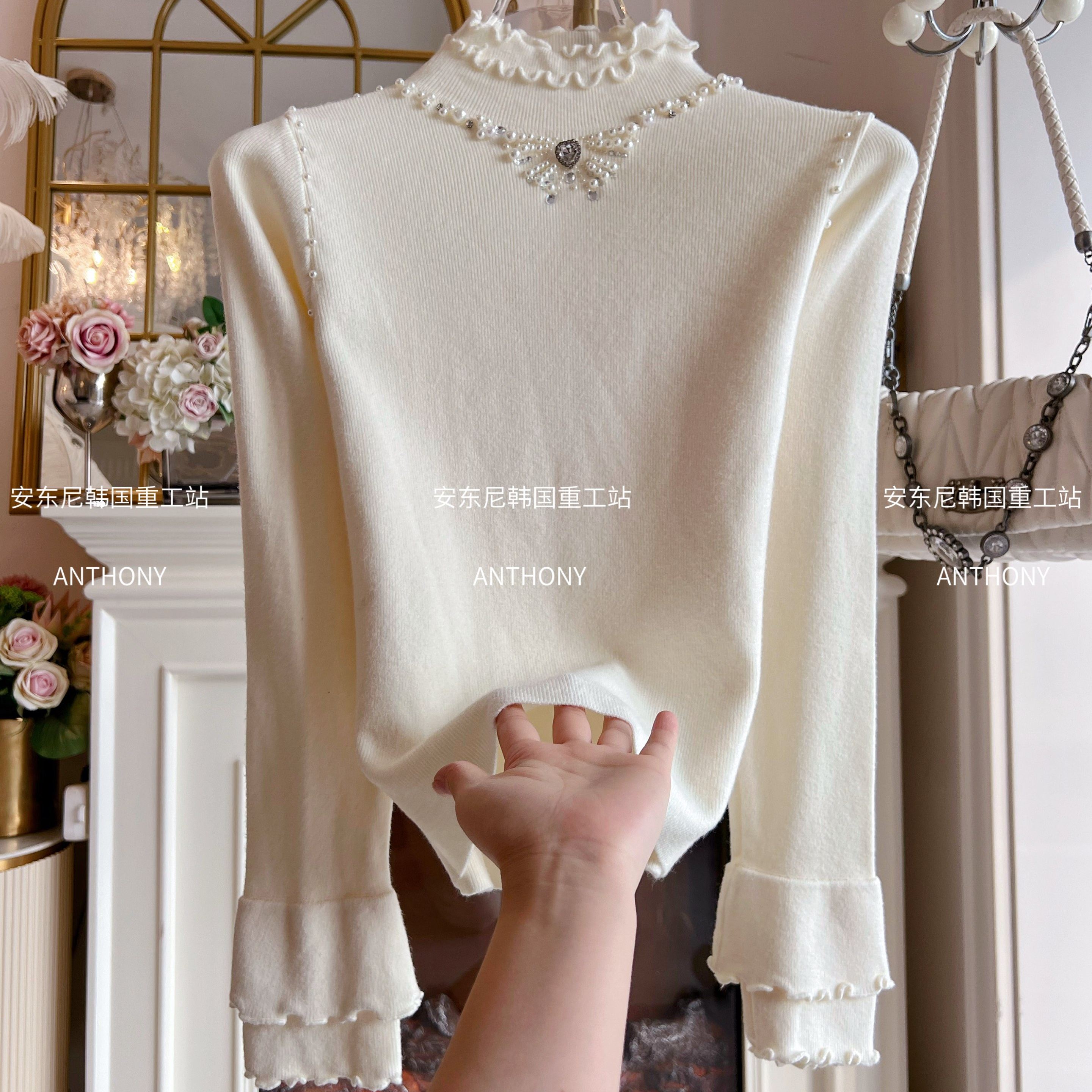 台湾货2025年重工镶钻气质木耳边内搭毛衣镶钻蝴蝶结针织衫女装冬