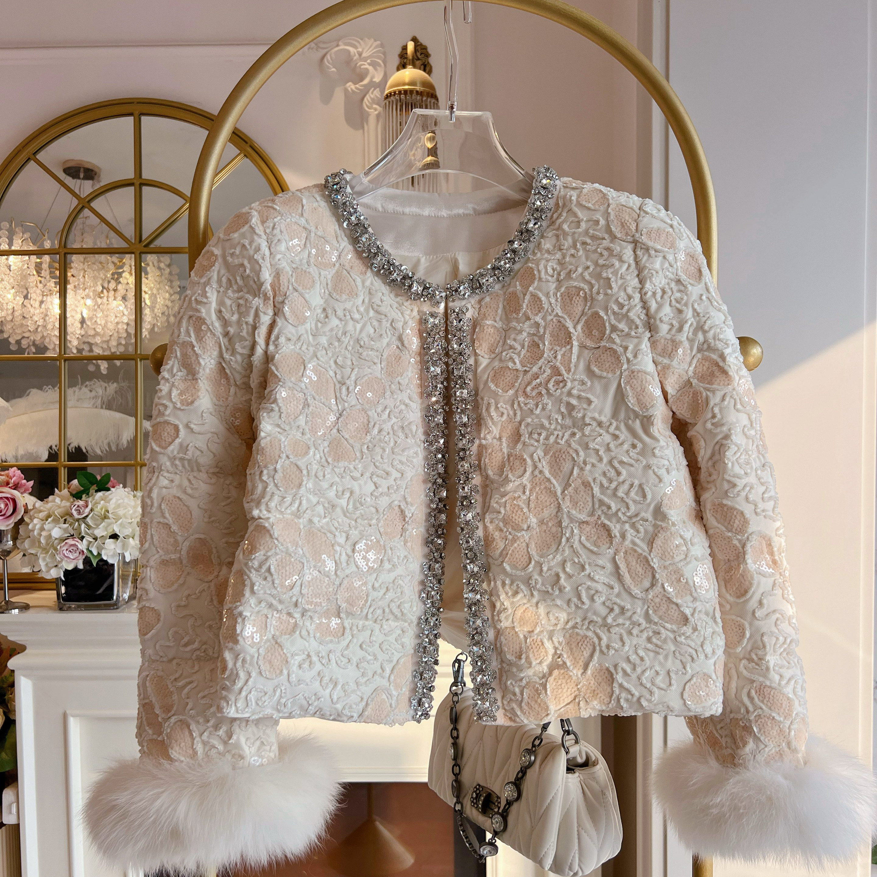 名媛风气质羽绒内胆开衫女装2025冬季狐狸毛重工亮片小香风短外套