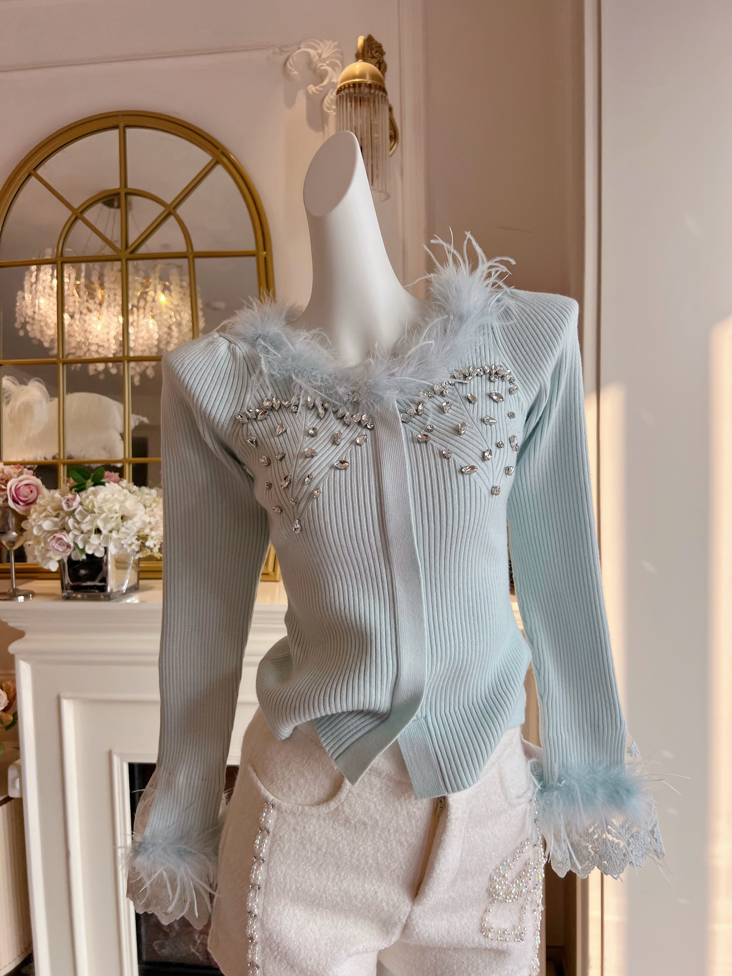 名媛风气质蓝色鸵鸟毛针织衫法式小众甜美修身显瘦长袖镶钻毛衣女