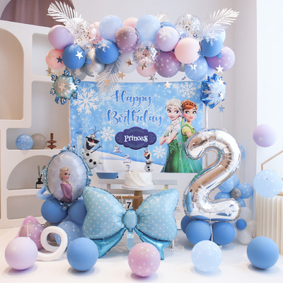 女宝宝冰雪奇缘主题生日气球布置
