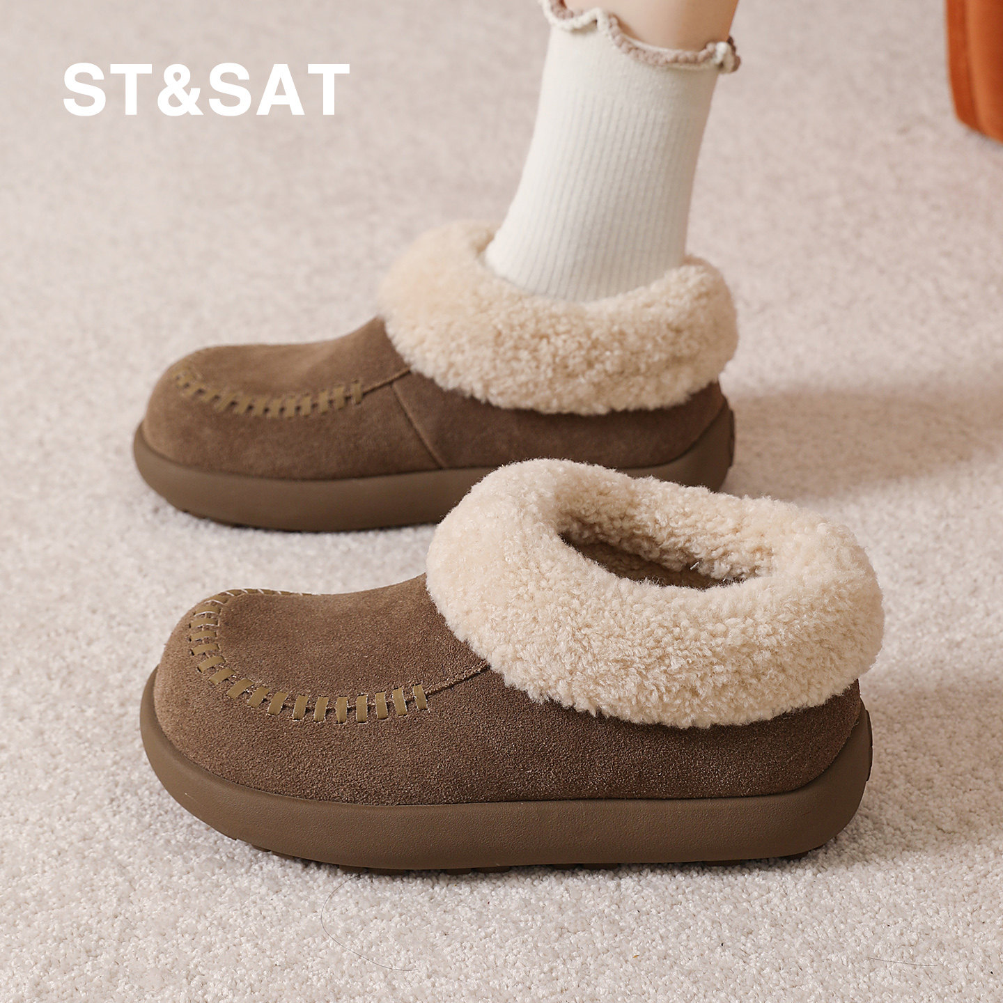 星期六雪地靴女款冬季哈尔滨真皮加绒保暖毛毛鞋显脚小全包勃肯鞋