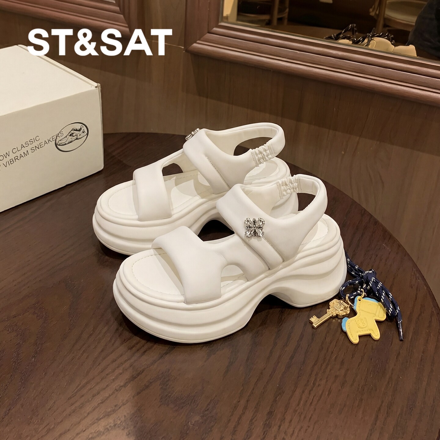 星期六海边配裙子沙滩鞋女款夏季超火高跟罗马凉鞋厚底运动松糕鞋