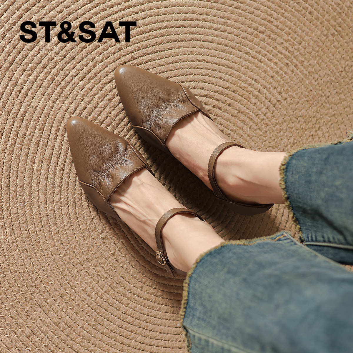 星期六尖头粗跟凉鞋女款2026新款不累脚绝美凉单鞋一字带粗跟跟鞋