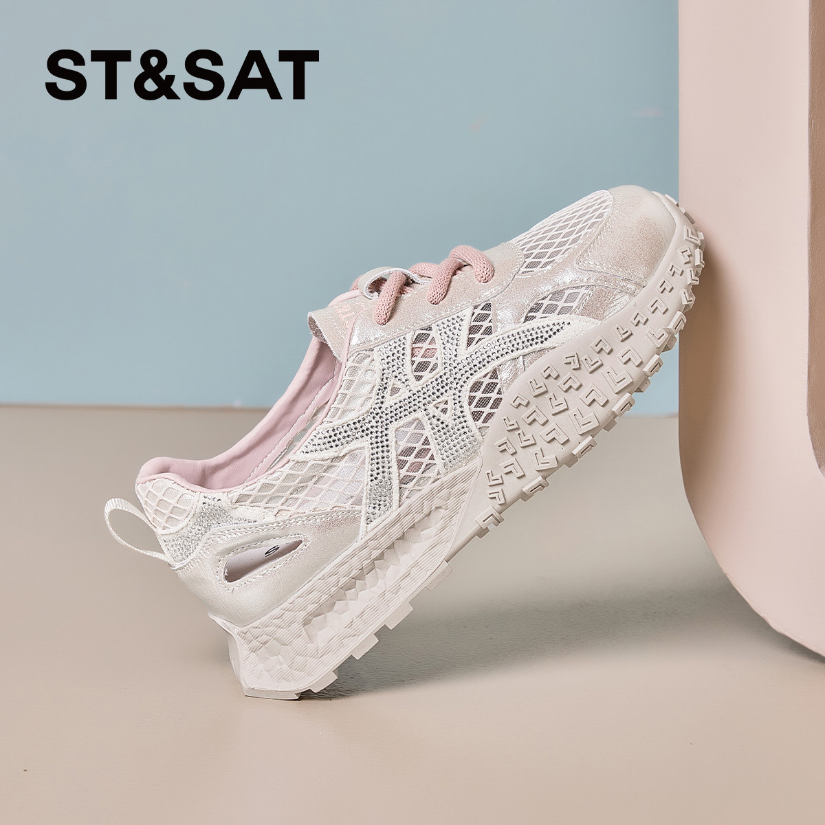 星期六女鞋网面运动鞋女款2026春季新款镂空透气德训鞋厚底休闲鞋